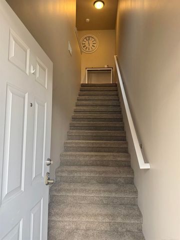 8449 Williamstown Drive, Shelby Twp, MI 48316