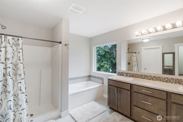 15415 Coles Court SE, Yelm, WA 98597