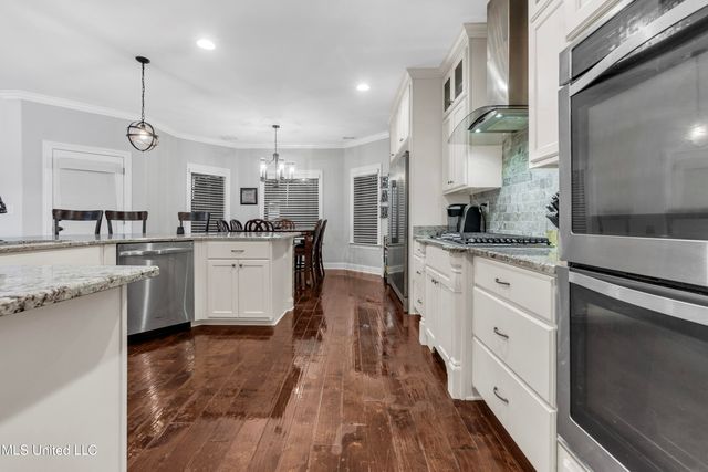 10515 S Long Bridge Road, Olive Branch, MS 38654