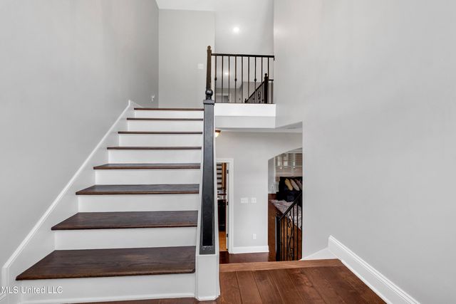 10515 S Long Bridge Road, Olive Branch, MS 38654