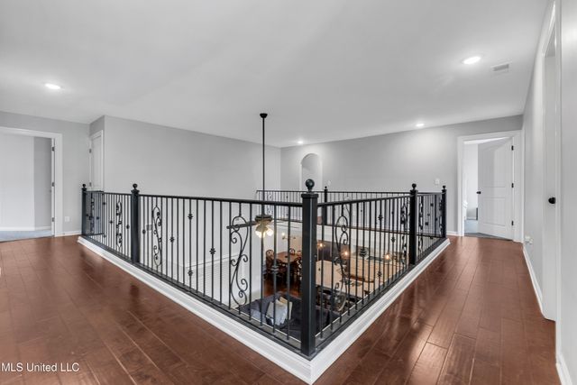 10515 S Long Bridge Road, Olive Branch, MS 38654