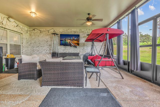 10515 S Long Bridge Road, Olive Branch, MS 38654