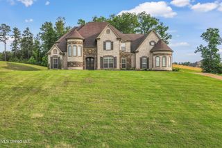 10515 S Long Bridge Road, Olive Branch, MS 38654