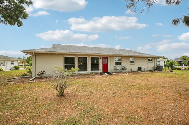 504 LIME TREE COURT, Sun City Center, FL 33573