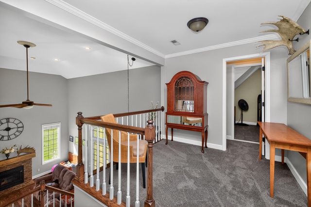 201 Squires Pointe Road, Paris, KY 40361