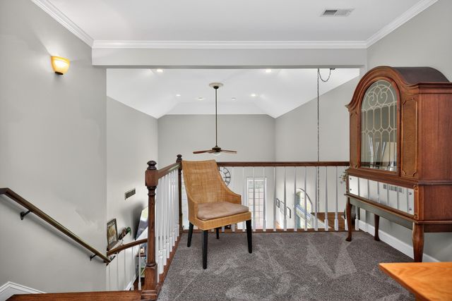 201 Squires Pointe Road, Paris, KY 40361