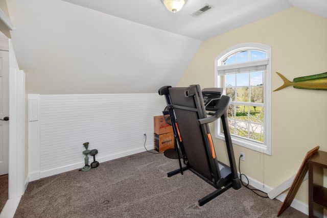 201 Squires Pointe Road, Paris, KY 40361