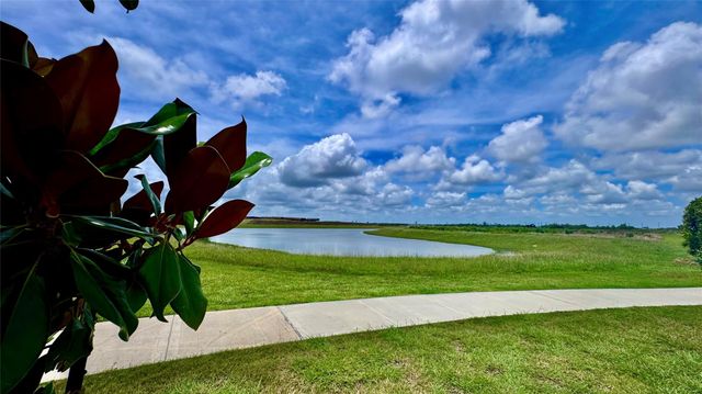 4206 Fenwick Drive, Texas City, TX 77591