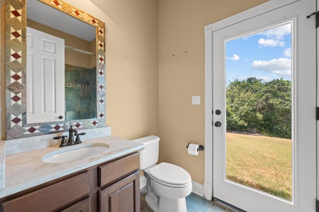 126 Vailco LN, Austin, TX 78738