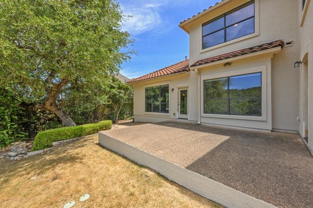 126 Vailco LN, Austin, TX 78738