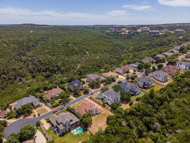 126 Vailco LN, Austin, TX 78738