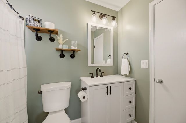 5911 N East Parkview St, Park City, KS 67219