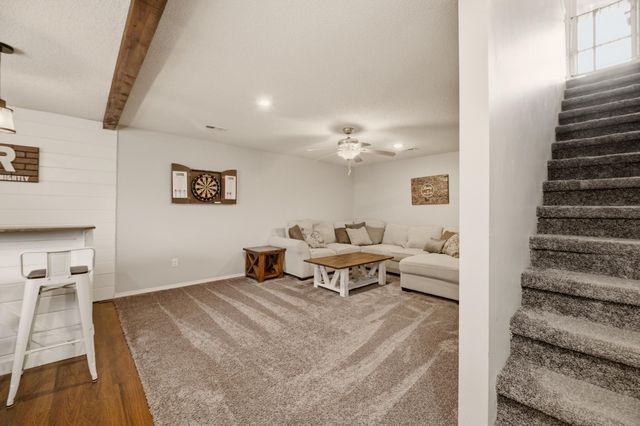 5911 N East Parkview St, Park City, KS 67219