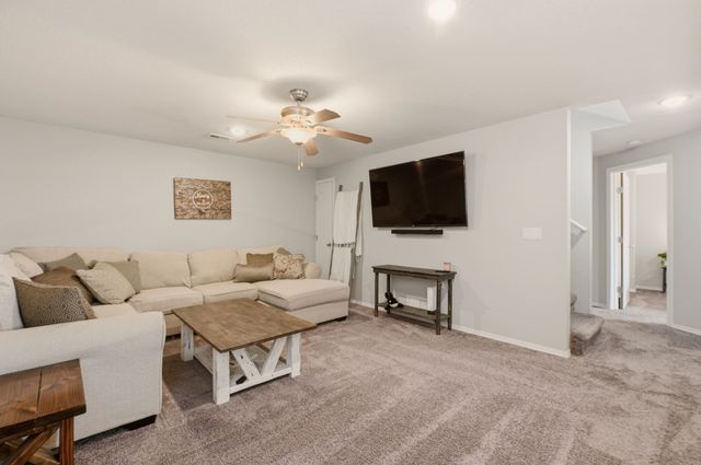 5911 N East Parkview St, Park City, KS 67219