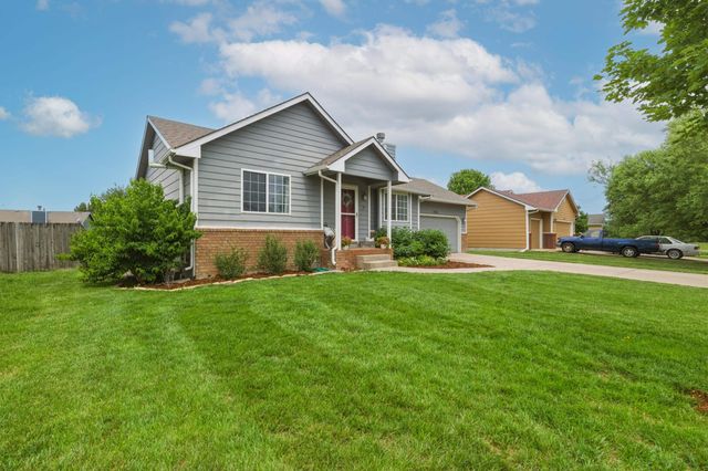 5911 N East Parkview St, Park City, KS 67219