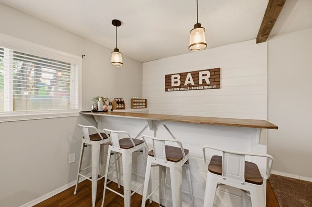 5911 N East Parkview St, Park City, KS 67219