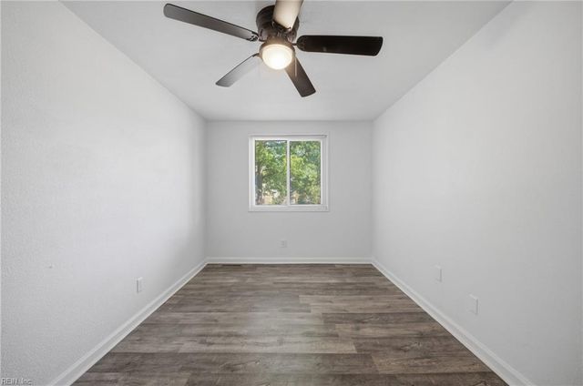 1236 Curie CT, Norfolk, VA 23513