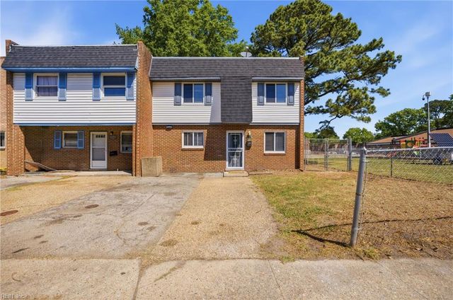 1236 Curie CT, Norfolk, VA 23513