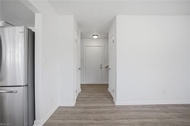 1236 Curie CT, Norfolk, VA 23513