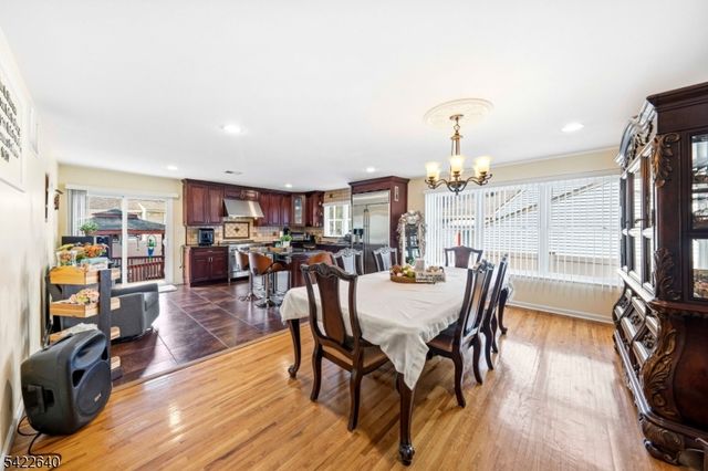 13 W 5Th Ave, Linden City, NJ 07036