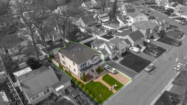 13 W 5Th Ave, Linden City, NJ 07036