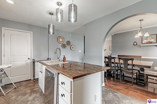 145 Nall Road, Vine Grove, KY 40175