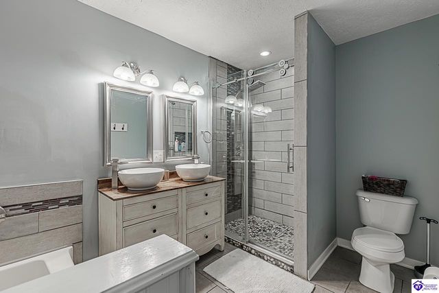 145 Nall Road, Vine Grove, KY 40175
