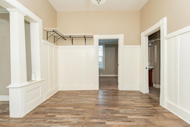 533 S Kaweah Avenue, Exeter, CA 93221