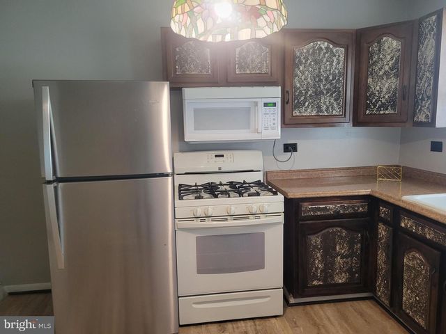 319 S LEHIGH ST, Baltimore, MD 21224