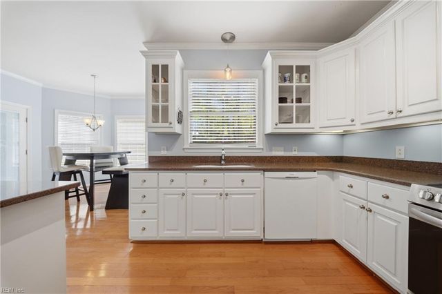 120 Winterview DR, Suffolk, VA 23434