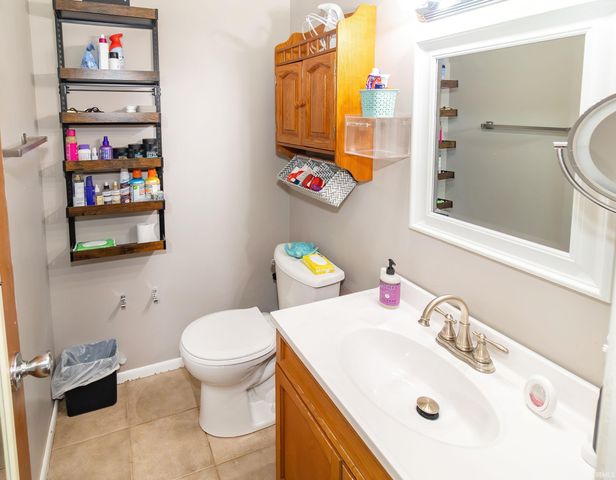 5901 Foxboro Lane, Evansville, IN 47710