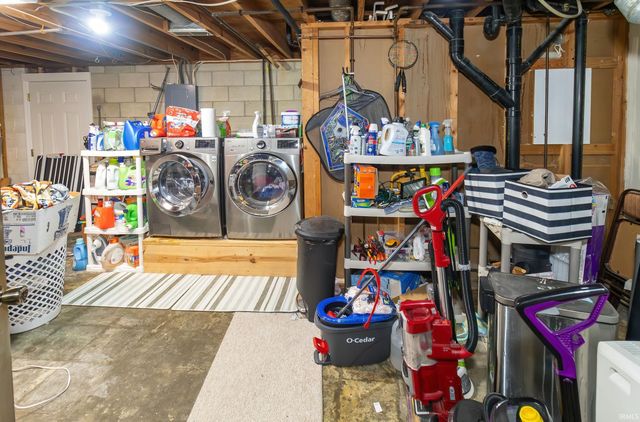 5901 Foxboro Lane, Evansville, IN 47710
