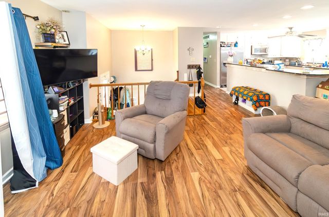 5901 Foxboro Lane, Evansville, IN 47710
