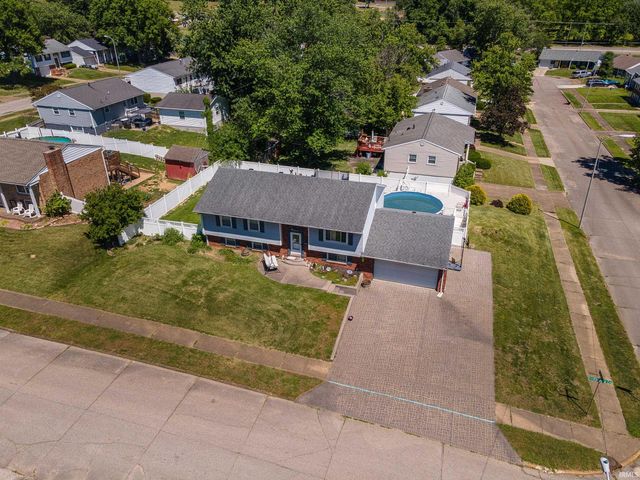 5901 Foxboro Lane, Evansville, IN 47710