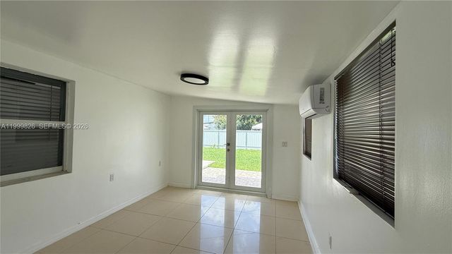 11501 SW 43rd Ln 0, Miami, FL 33165
