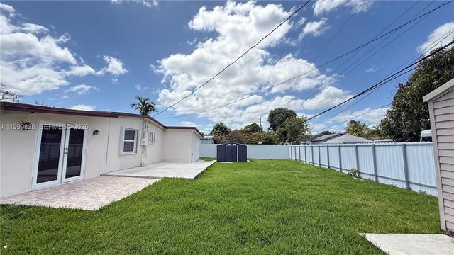11501 SW 43rd Ln 0, Miami, FL 33165