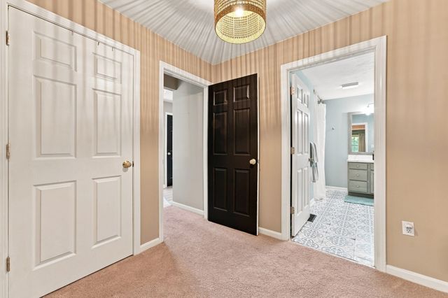 38 Maple Ter 38, Plainville, MA 02762