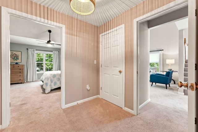 38 Maple Ter 38, Plainville, MA 02762
