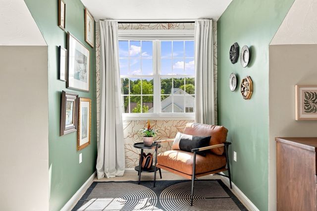 38 Maple Ter 38, Plainville, MA 02762