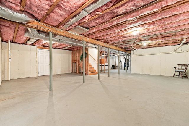38 Maple Ter 38, Plainville, MA 02762