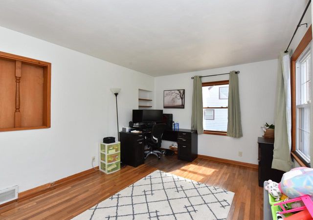 9030 W Harrison AVENUE, West Allis, WI 53227