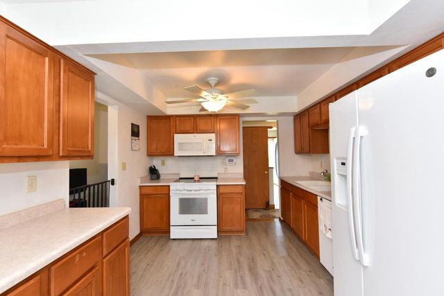 9030 W Harrison AVENUE, West Allis, WI 53227