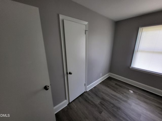 121 N Elizabeth Street, Henderson, NC 27536