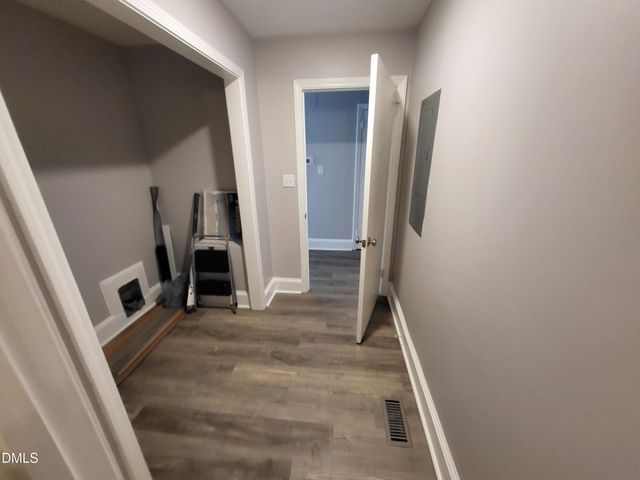 121 N Elizabeth Street, Henderson, NC 27536