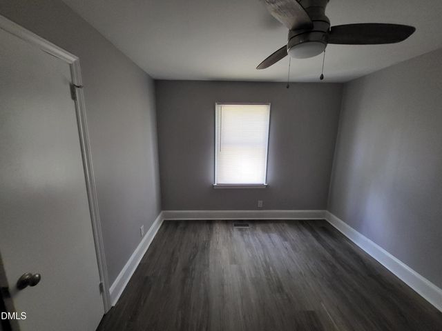 121 N Elizabeth Street, Henderson, NC 27536