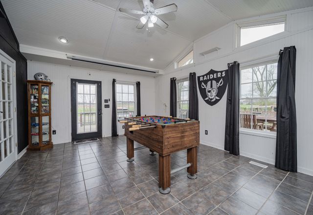 10334 Jim Cummings Hwy, Bradyville, TN 37026