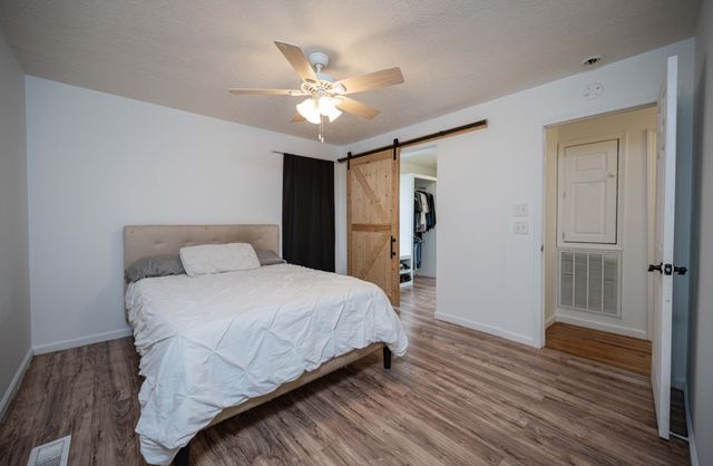 10334 Jim Cummings Hwy, Bradyville, TN 37026