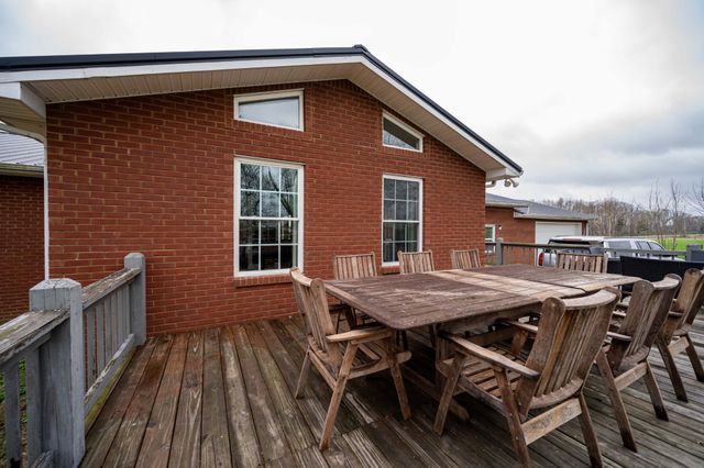 10334 Jim Cummings Hwy, Bradyville, TN 37026