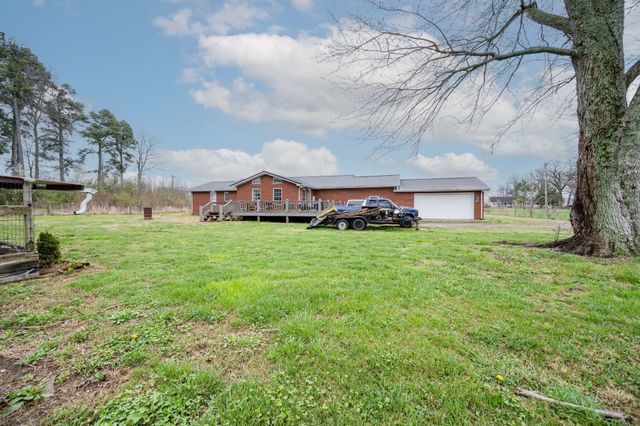 10334 Jim Cummings Hwy, Bradyville, TN 37026