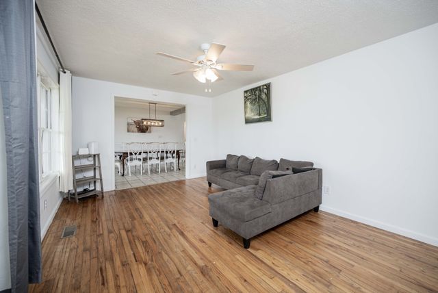 10334 Jim Cummings Hwy, Bradyville, TN 37026